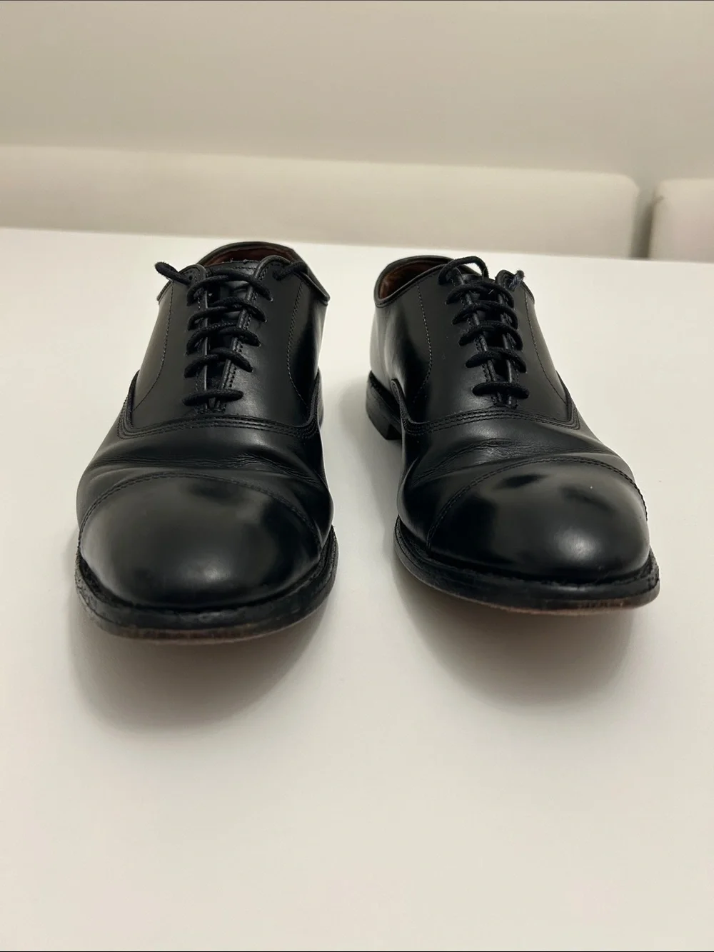 Allen Edmonds Park Avenue Black leather Cap-Toe Oxfords